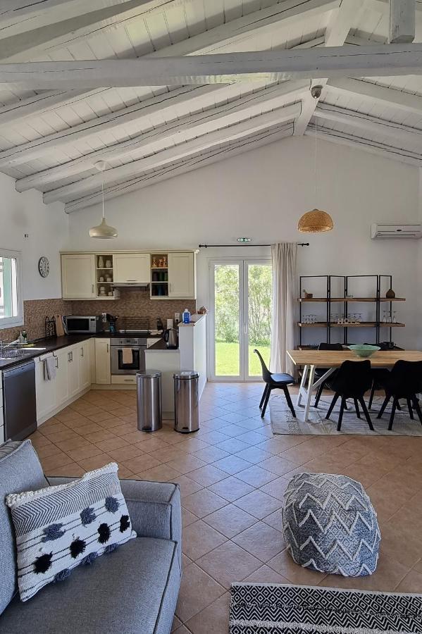 Villa Theia Kavvadades Екстер'єр фото